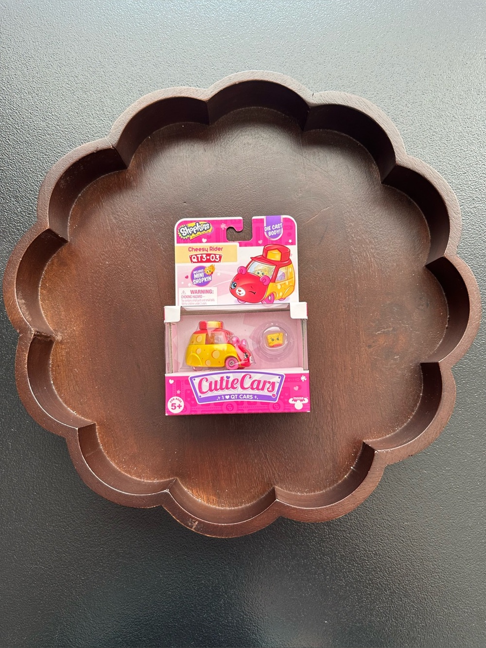Shopkins Cutie Cars ~ Cheesy Rider With Mini Shopkin QT3-03